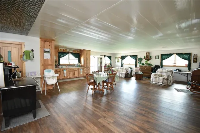 $450,000 | 34703 Lyman Road, Bucklin, MO 64631