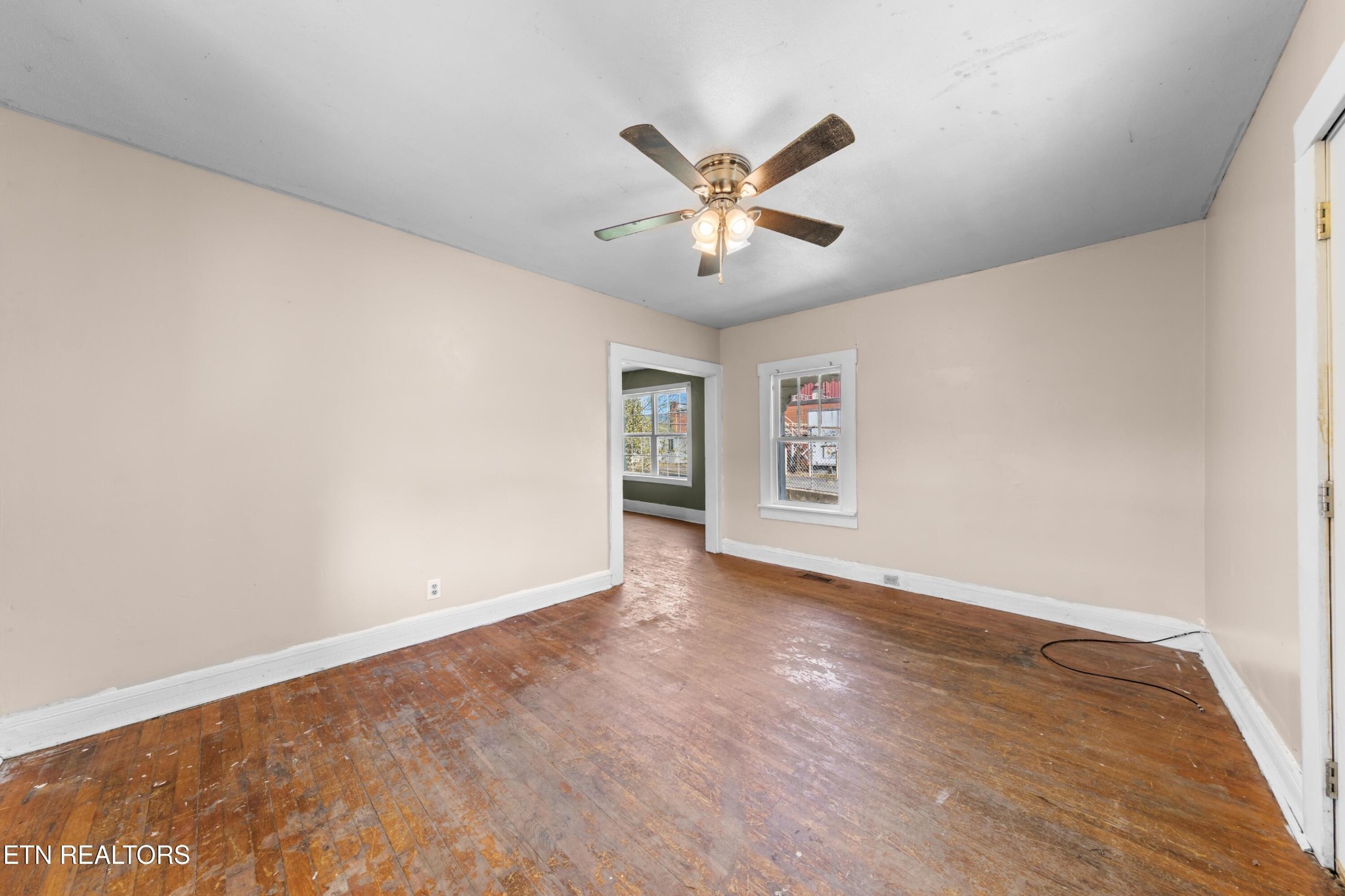 105 Clinton Street Harriman, TN 37748 - Photo 9 of 34 Gallery Image 9