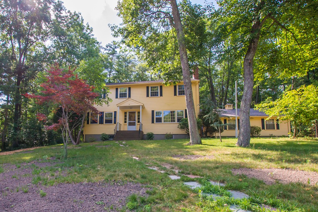 28 Hillcrest Road Medfield, MA 02052 - Photo 1 of 16 Gallery Image 1