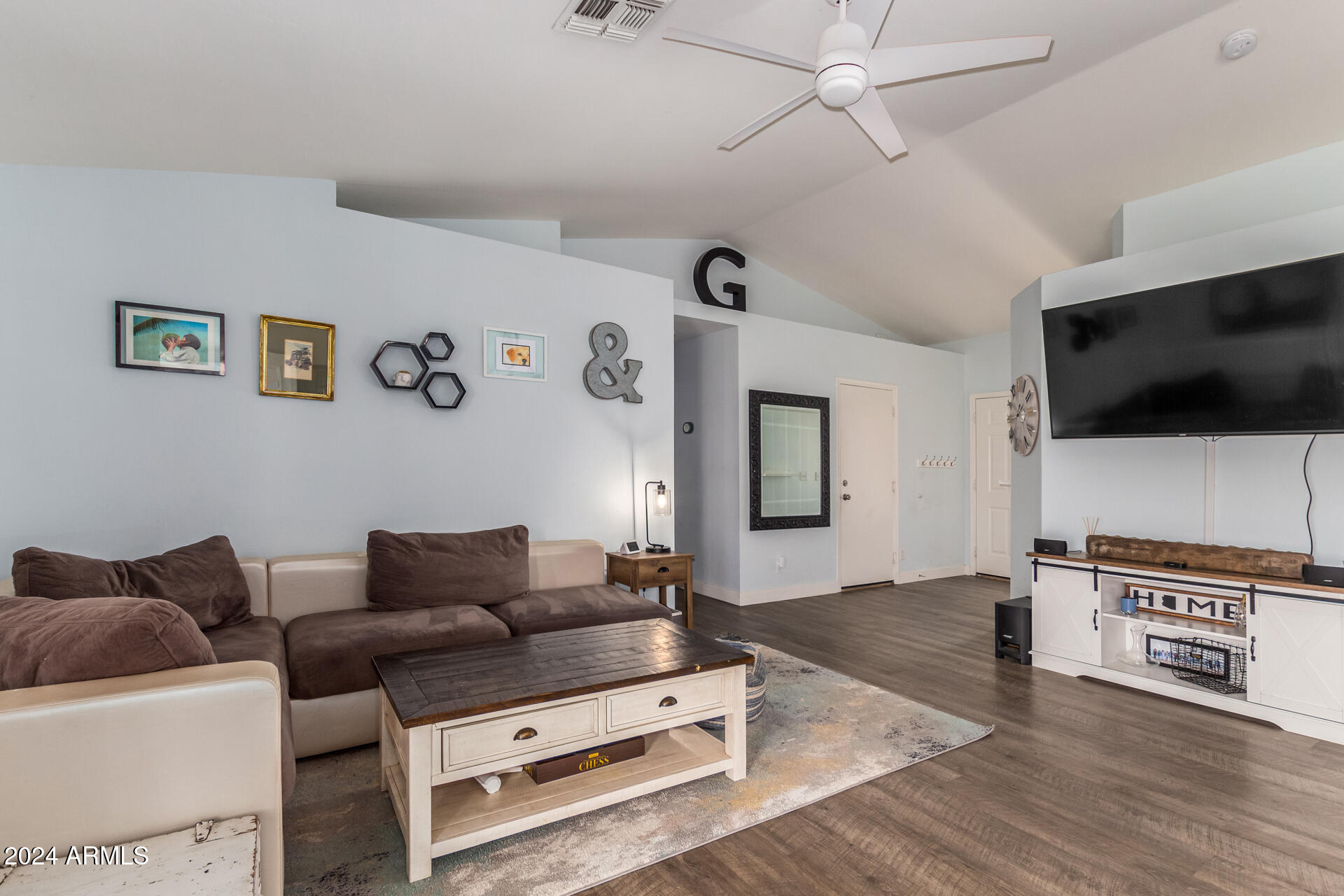 2028 East Devon Road Gilbert, AZ 85296 - Photo 8 of 59 Open Great Room