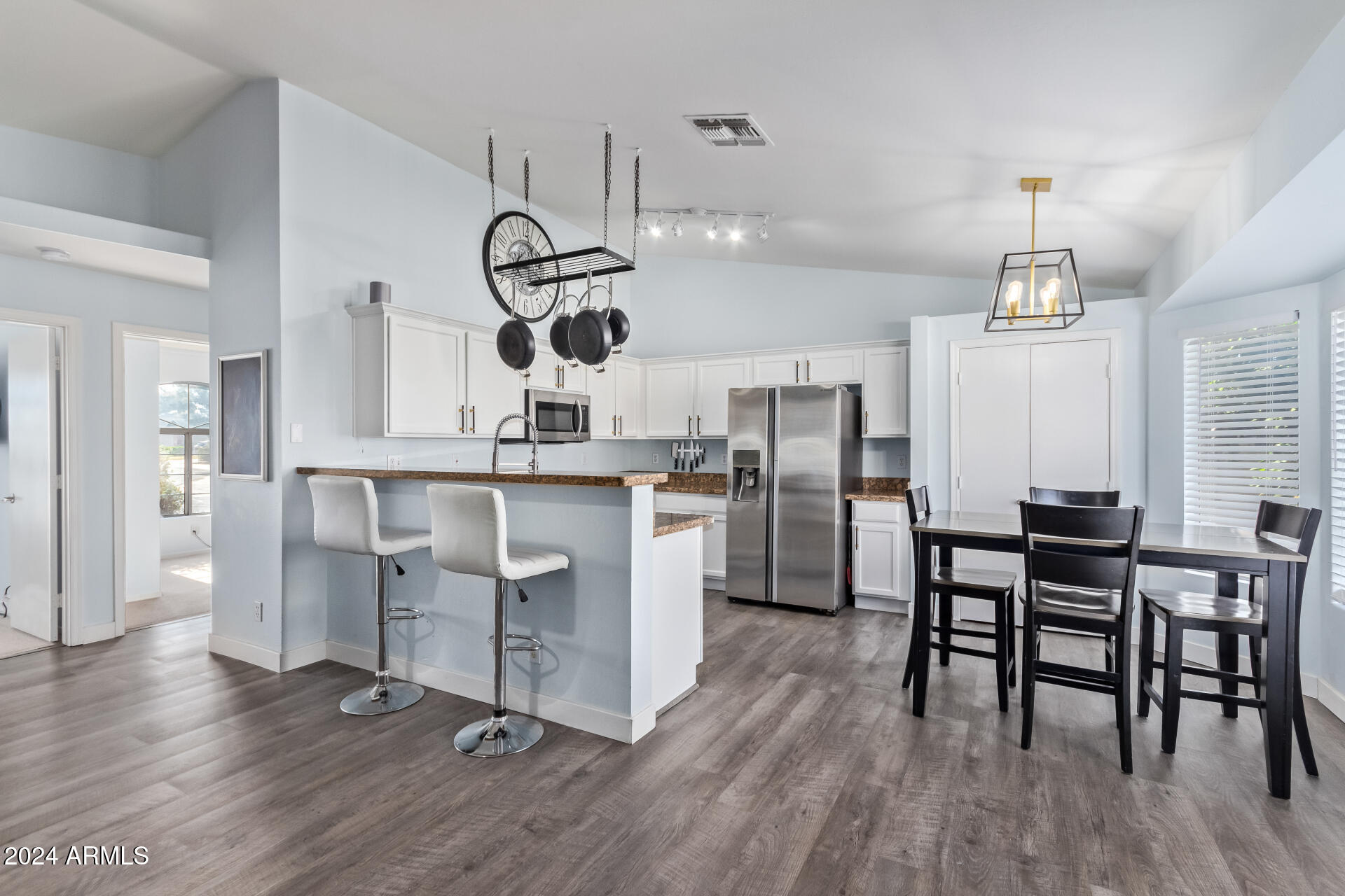 2028 East Devon Road Gilbert, AZ 85296 - Photo 10 of 59 Spacious Kitchen