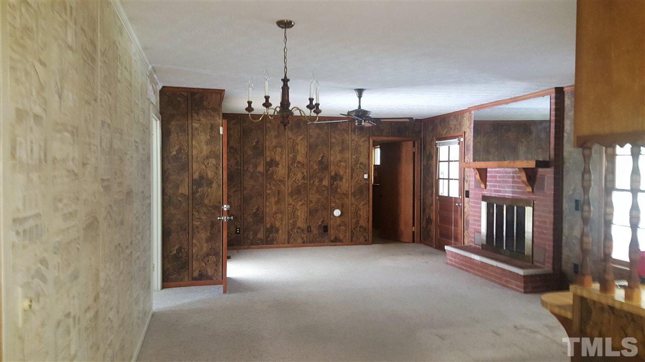 1251 Paynes Tavern Road Roxboro, NC 27574 - Photo 3 of 23