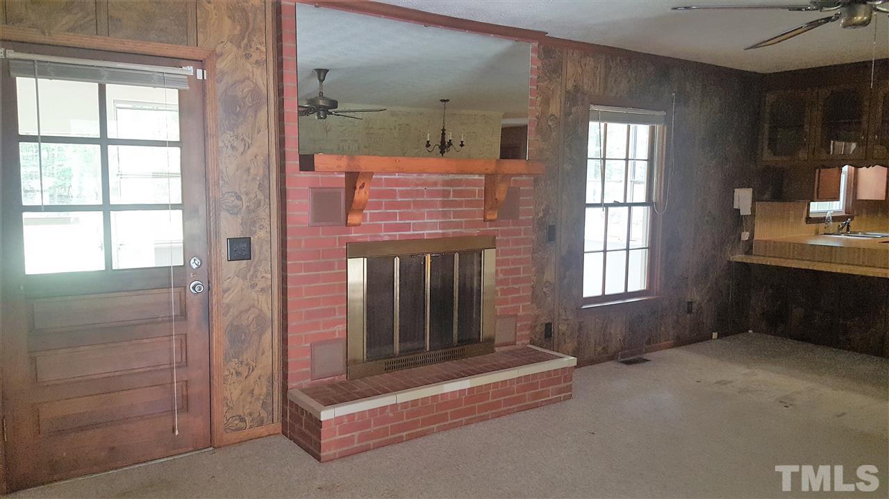 1251 Paynes Tavern Road Roxboro, NC 27574 - Photo 5 of 23