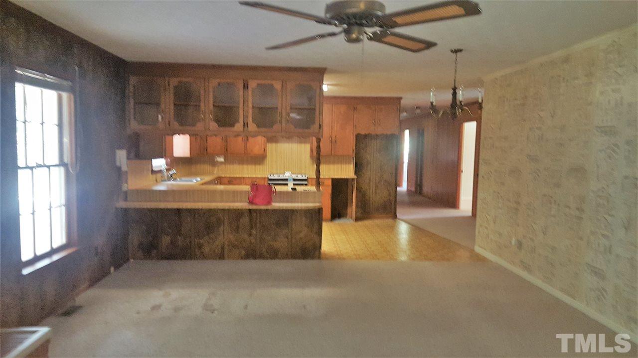 1251 Paynes Tavern Road Roxboro, NC 27574 - Photo 6 of 23