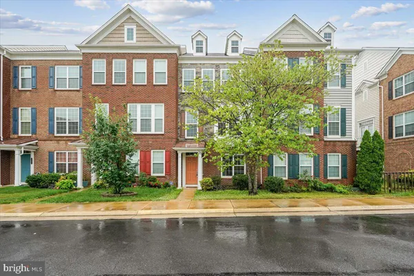 $3,225 | 43611 Sonora Seed Terrace, Chantilly, VA 20152
