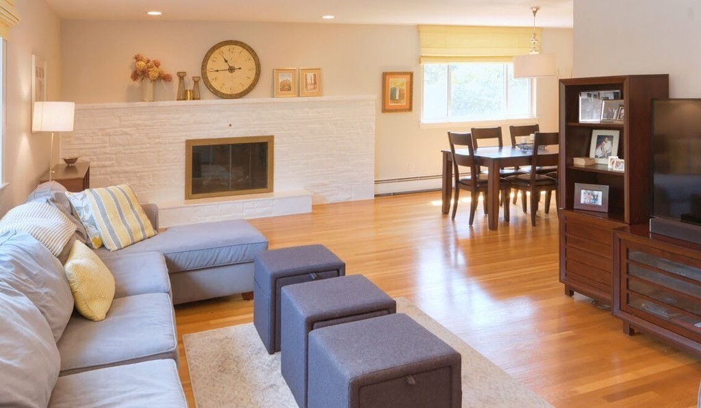 23 Donna Road Newton, MA 02459 - Photo 1 of 30 Gallery Image 1