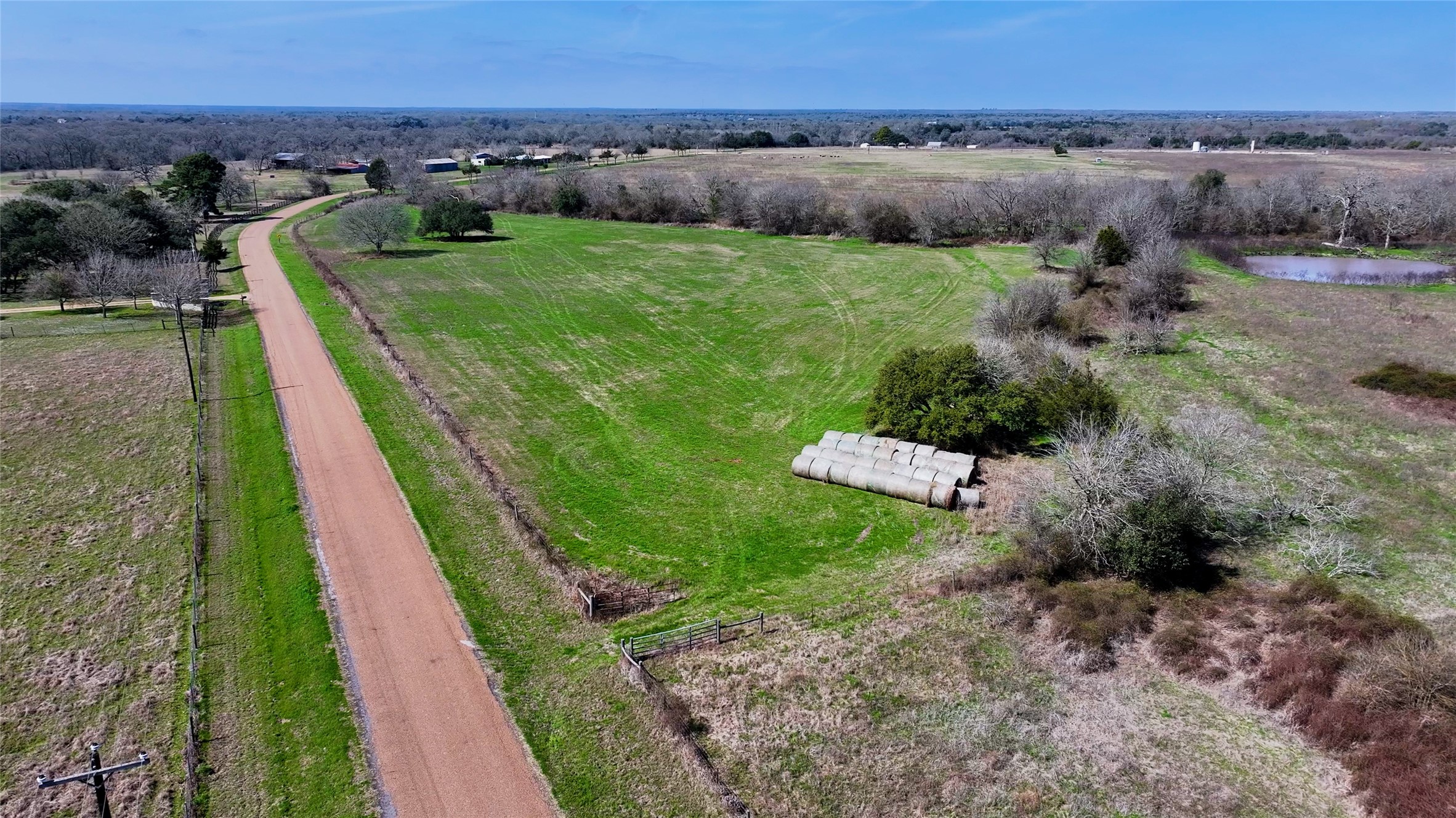 2 Hills Road Carmine, TX 78932 - Photo 7 of 7
