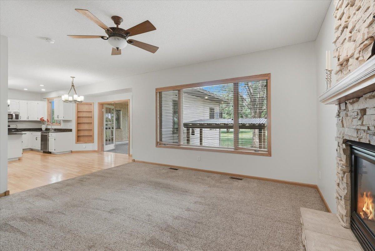 964 Fraser Lane Hudson, WI 54016 - Photo 6 of 34