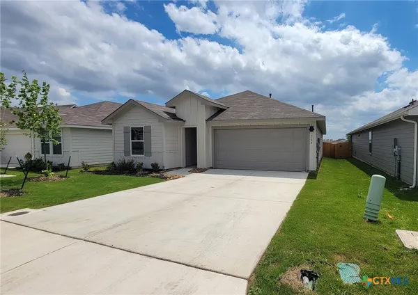 $1,900 | 364 Deborah Drive, New Braunfels, TX 78130