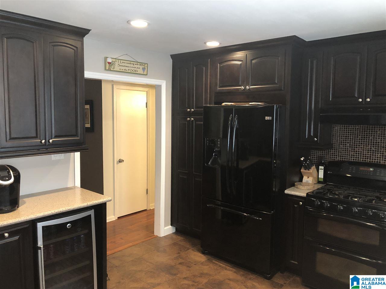 3407 Heather Lane Birmingham, AL 35216 - Photo 5 of 19