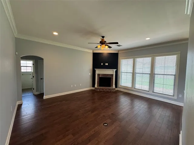 $2,050 | 513 Falling Water Circle, Bossier City, LA 71112