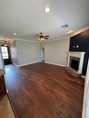 $2,050 | 513 Falling Water Circle, Bossier City, LA 71112