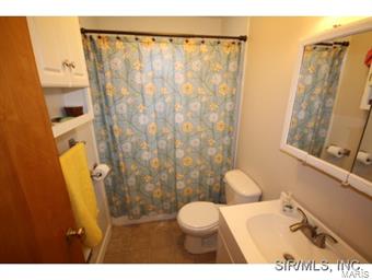 111 West 5th Street Roxana, IL 62084 - Photo 7 of 24