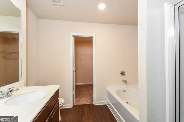 $2,148 | 138 Innis Brk Circle, Cartersville, GA 30120