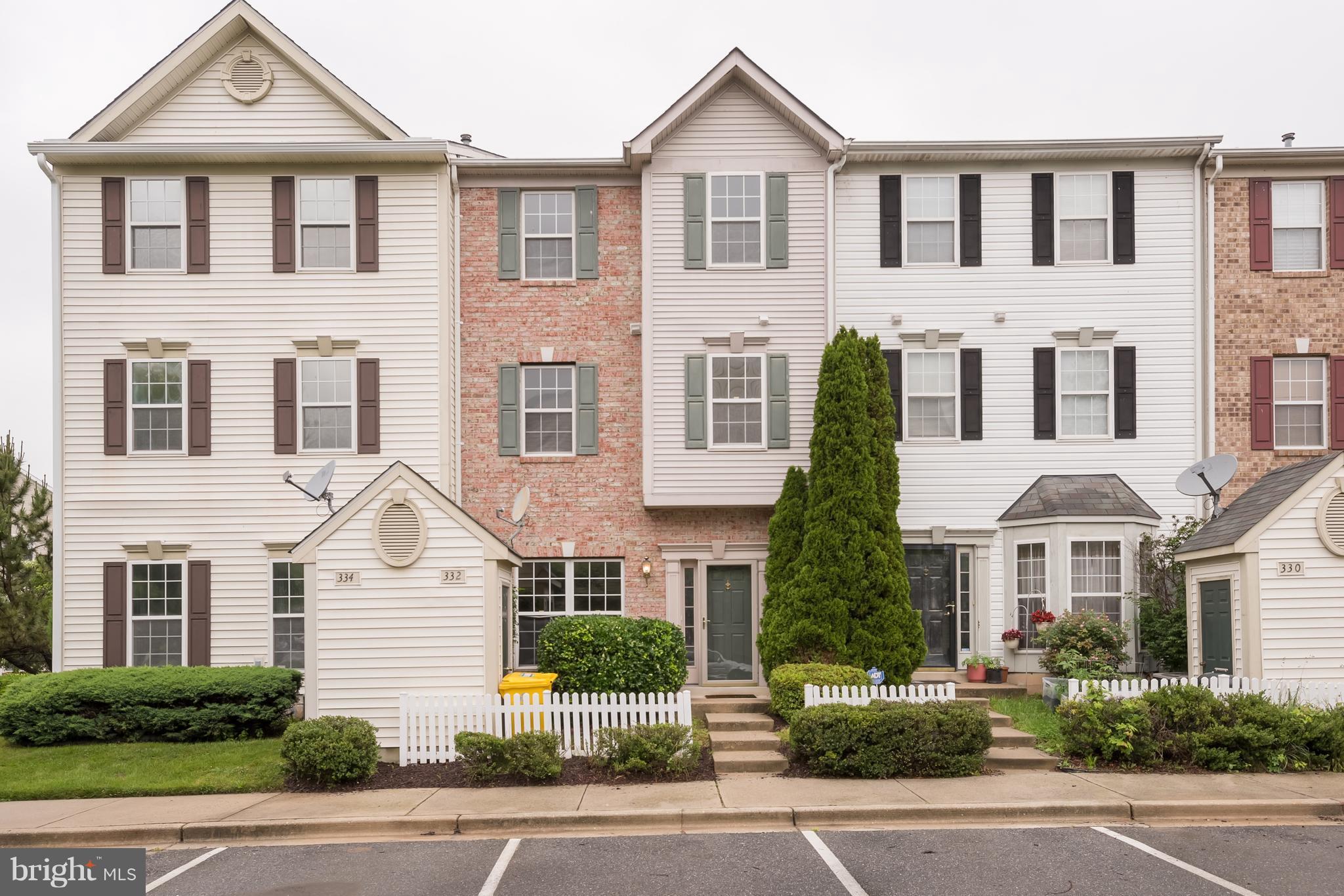 332 Roff Point Drive Odenton, MD 21113 - Photo 1 of 27 Exterior (Front)