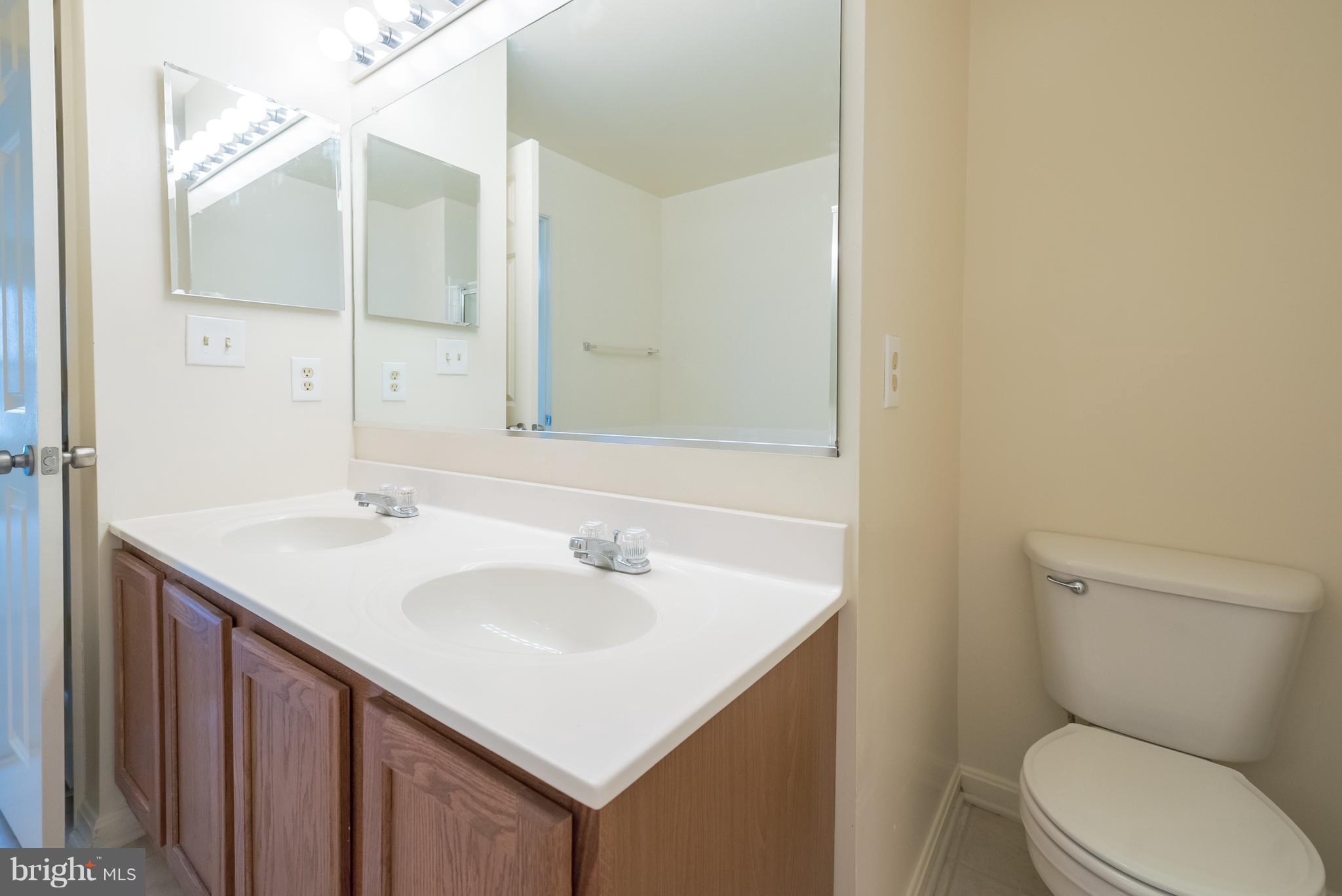 332 Roff Point Drive Odenton, MD 21113 - Photo 11 of 27 Bath (Master)
