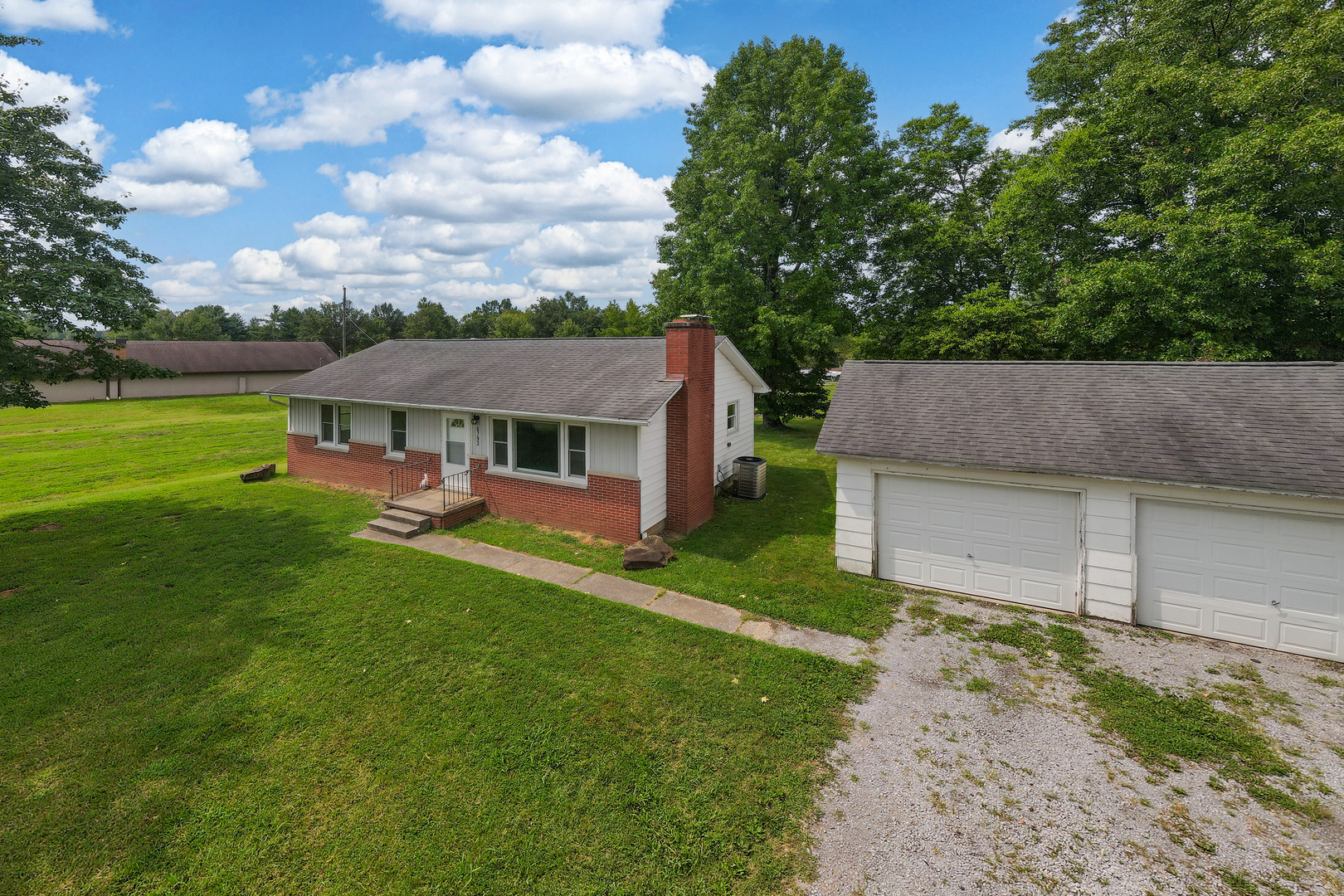 6793 Giant City Road Carbondale, IL 62902 - Photo 22 of 27 Gallery Image 22
