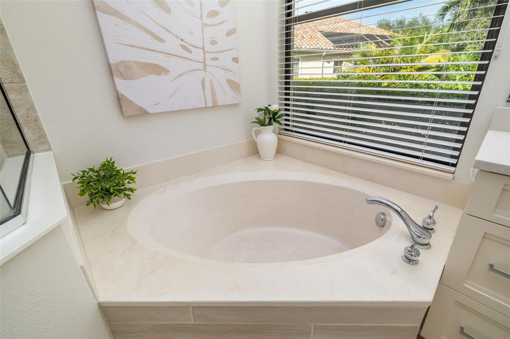 12714 Stone Ridge Place Lakewood Ranch, FL 34202 - Photo 36 of 63 Gallery Image 36