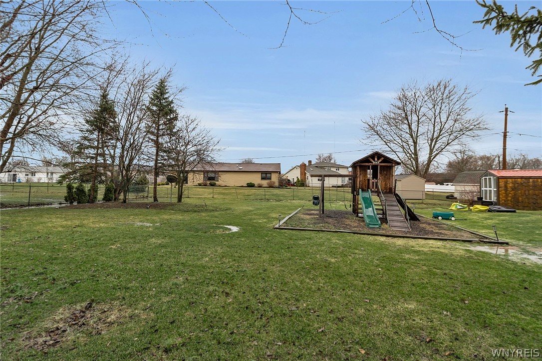 660 South Colony Road Grand Island, NY 14072 - Photo 4 of 45