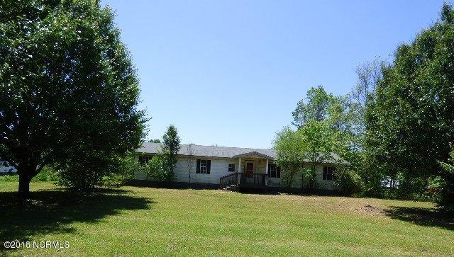 202 Bob Kennedy Road Beulaville, NC 28518 - Photo 1 of 18 P1070191