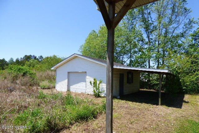 202 Bob Kennedy Road Beulaville, NC 28518 - Photo 14 of 18 P1070199