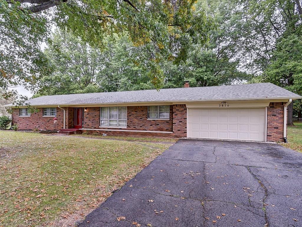 3870 Fairview Road Greenwood, IN 46142 - Photo 2 of 25 Gallery Image 2