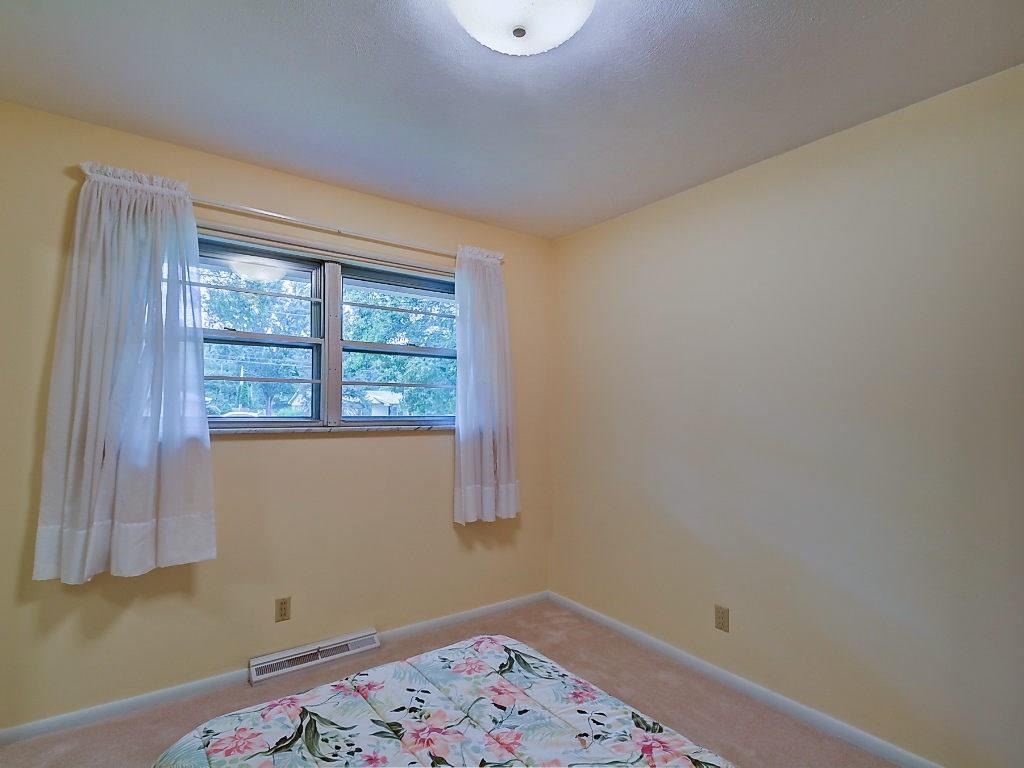 3870 Fairview Road Greenwood, IN 46142 - Photo 16 of 25 Gallery Image 16