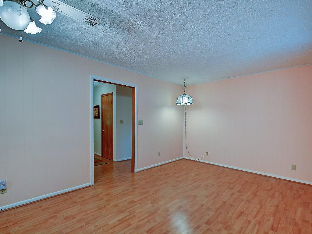 3870 Fairview Road Greenwood, IN 46142 - Photo 9 of 25 Gallery Image 9