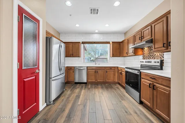 $2,400 | 1834 West Owens Way, Anthem, AZ 85086