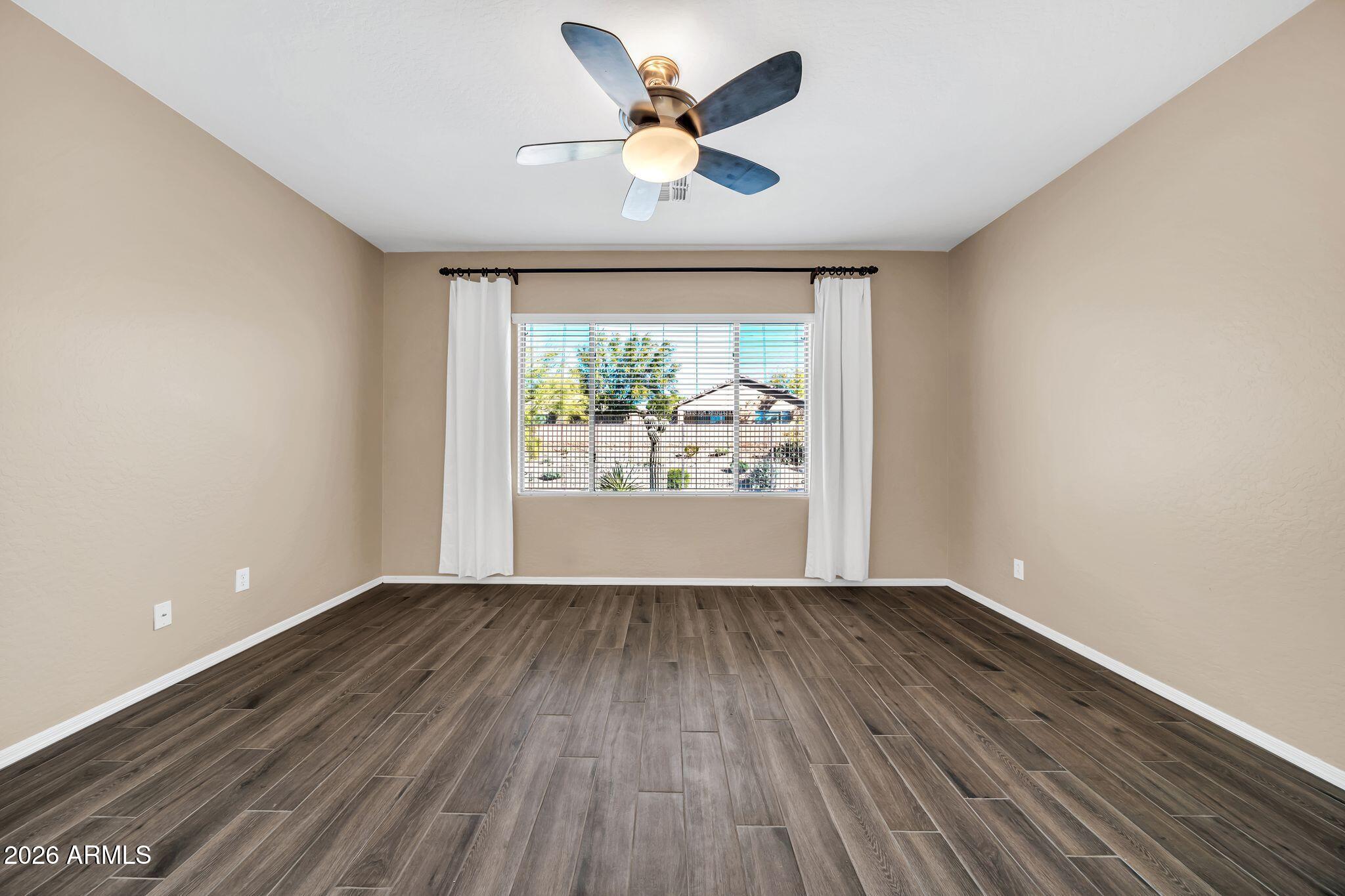 1834 West Owens Way Anthem, AZ 85086 - Photo 19 of 51 19 Primary Bedroom - 1834 W Owens Way
