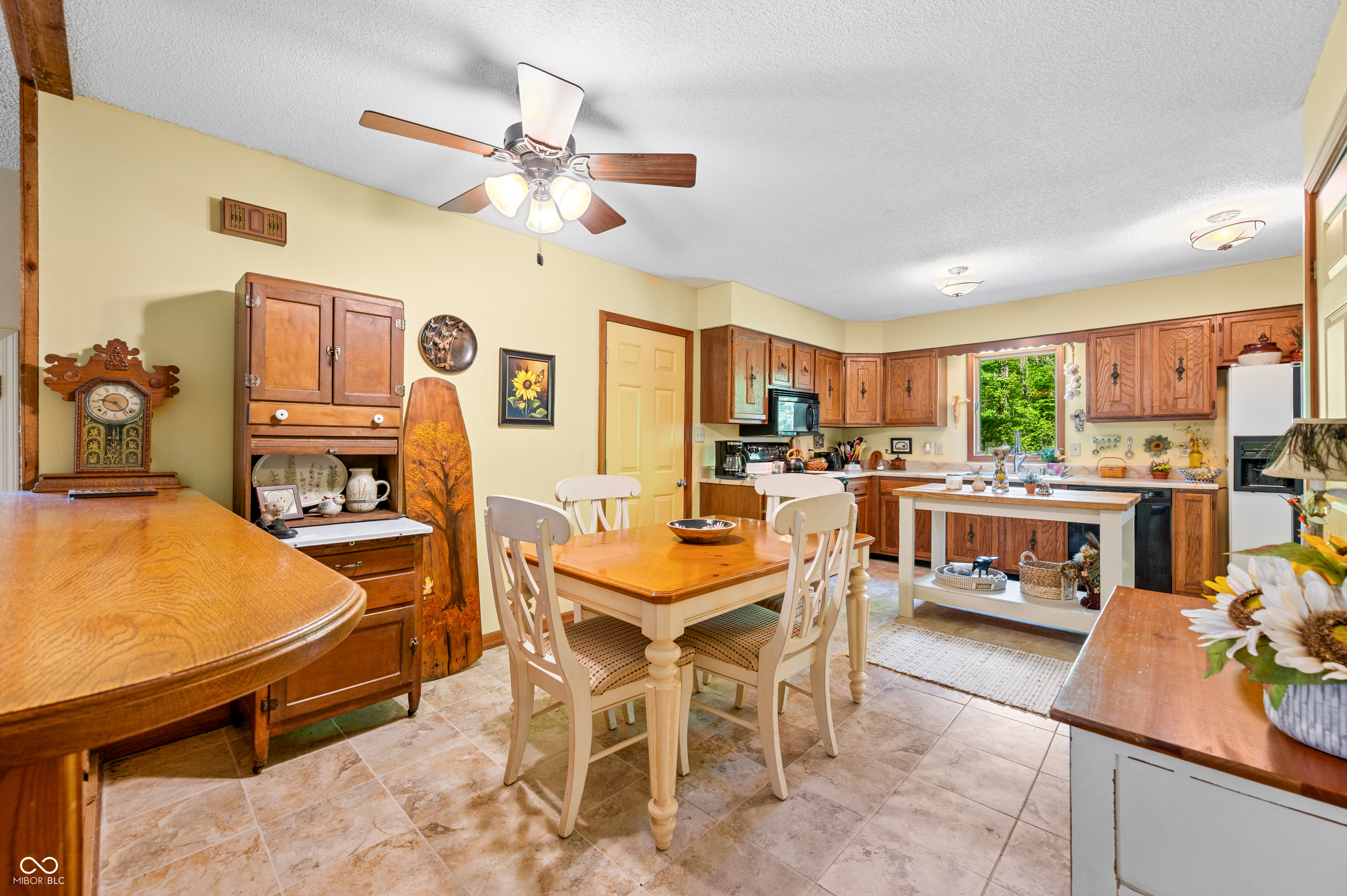 255 Lynn Road Nashville, IN 47448 - Photo 11 of 40 Gallery Image 11