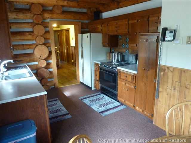 1536 Blue Ridge Road Silverthorne, CO 80498 - Photo 20 of 25 Kitchen.