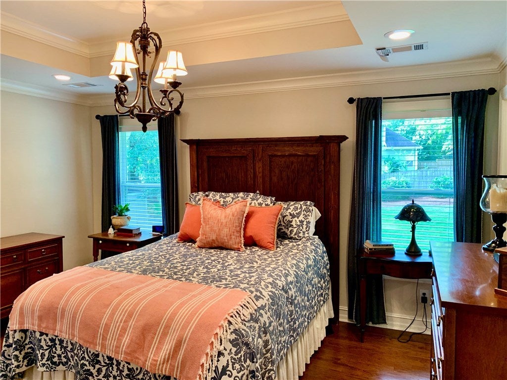 905 Cherokee Road Auburn, AL 36830 - Photo 9 of 31 Gallery Image 9
