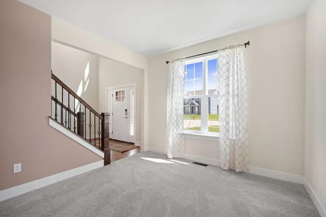 $669,900 | 155 Mulberry Lane, Grafton, WI 53024