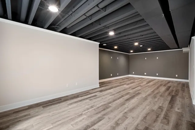 $669,900 | 155 Mulberry Lane, Grafton, WI 53024