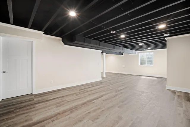 $669,900 | 155 Mulberry Lane, Grafton, WI 53024