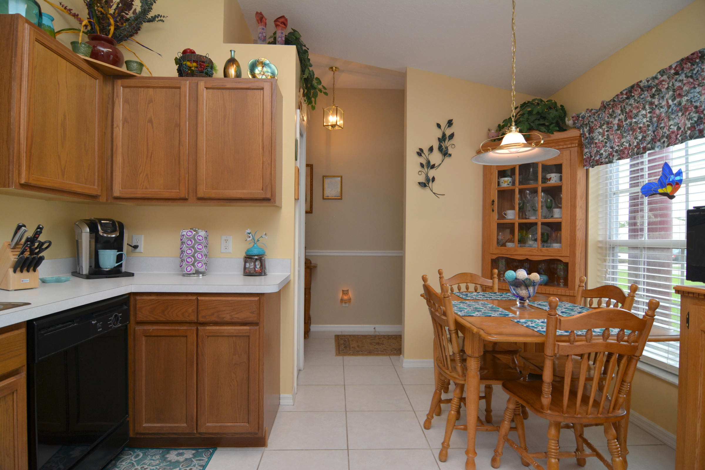 6048 Northwest Wolverine Road Port St. Lucie, FL 34986 - Photo 4 of 22 008 (2)