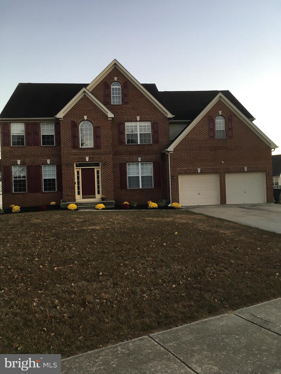 732 Galleria Drive Williamstown, NJ 08094 - Photo 1 of 16