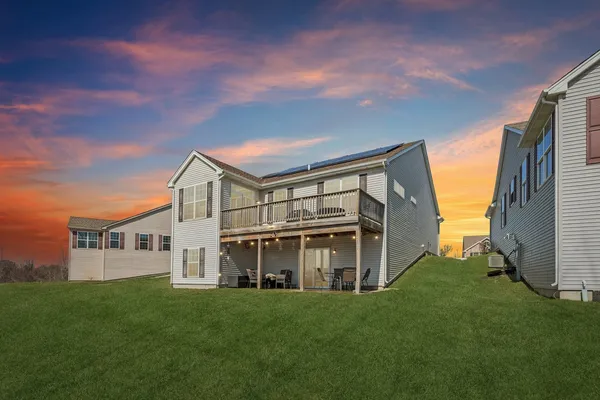 $439,000 | 1808 Alta Drive, Volo, IL 60020