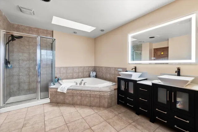 $615,000 | 342 Diana Court, Bensenville, IL 60106