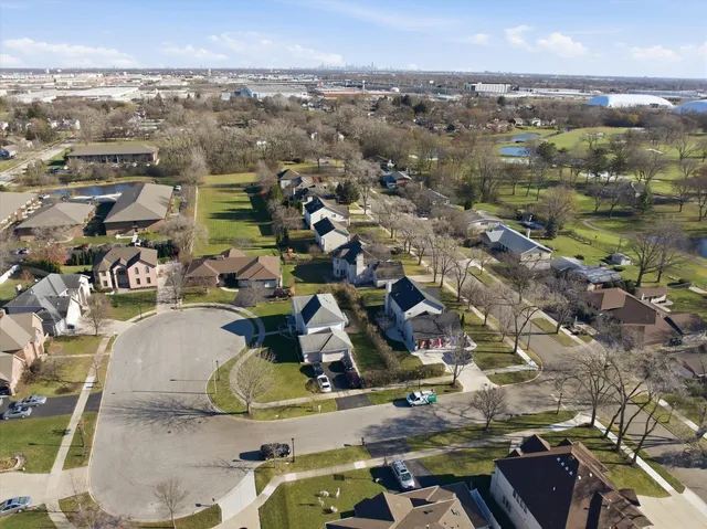 $615,000 | 342 Diana Court, Bensenville, IL 60106