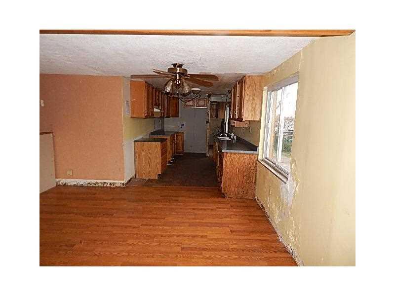 212 Streets Run Road Whitehall, PA 15236 - Photo 2 of 14 Dining Room.
