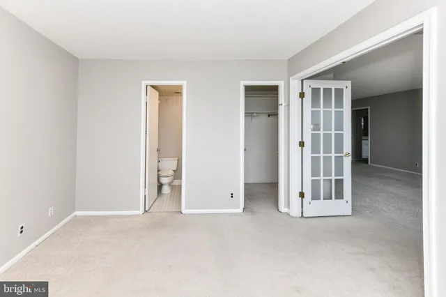 $2,400 | 205 Yoakum Parkway, Unit 1803, Alexandria, VA 22304