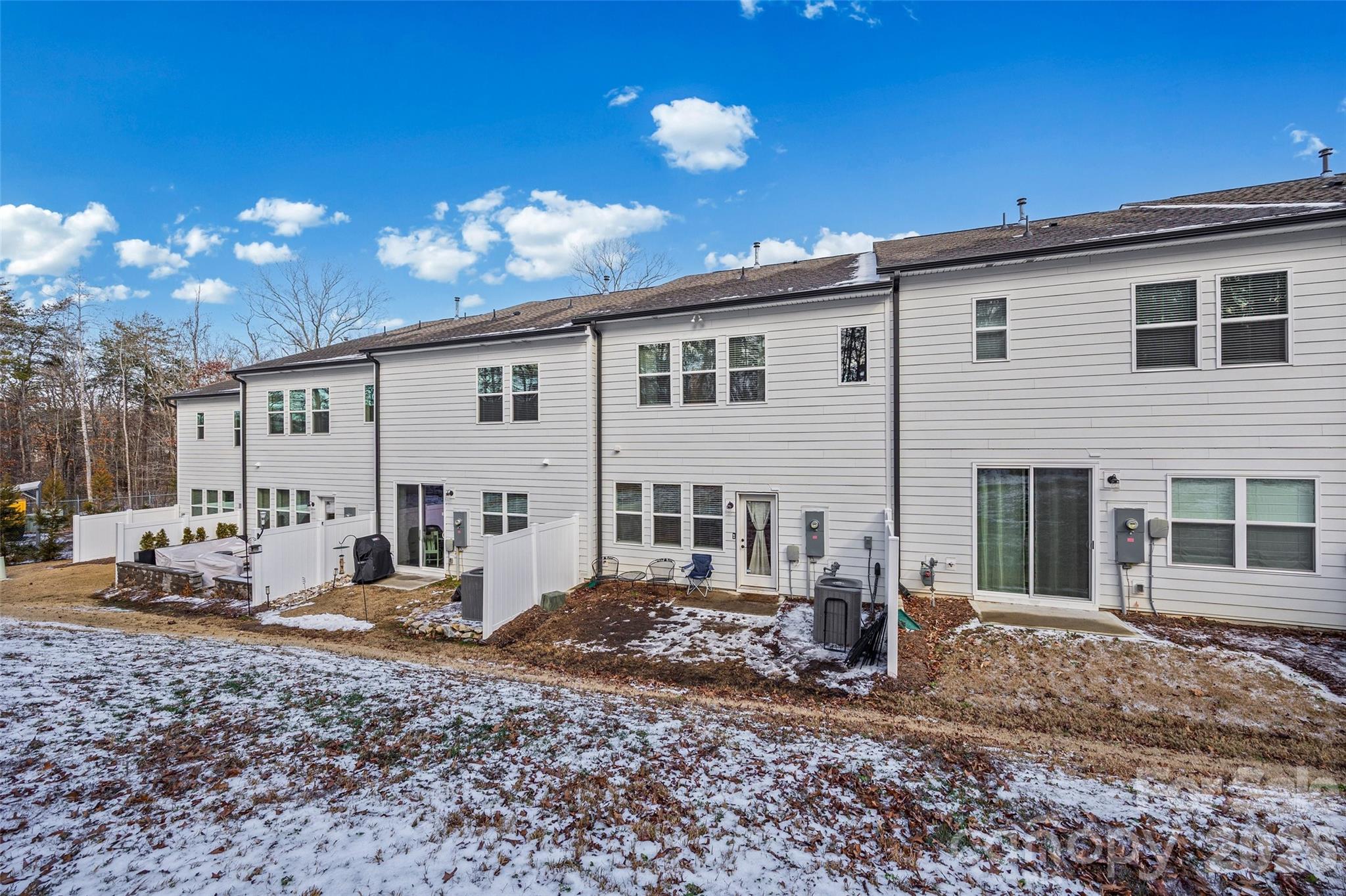 285 Brooks Springs Drive Fort Mill, SC 29708 - Photo 27 of 28 a view of a house with backyard
