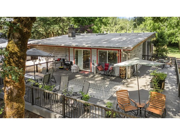 93127 Marcola Road Marcola, OR 97454 - Photo 11 of 48 Deck