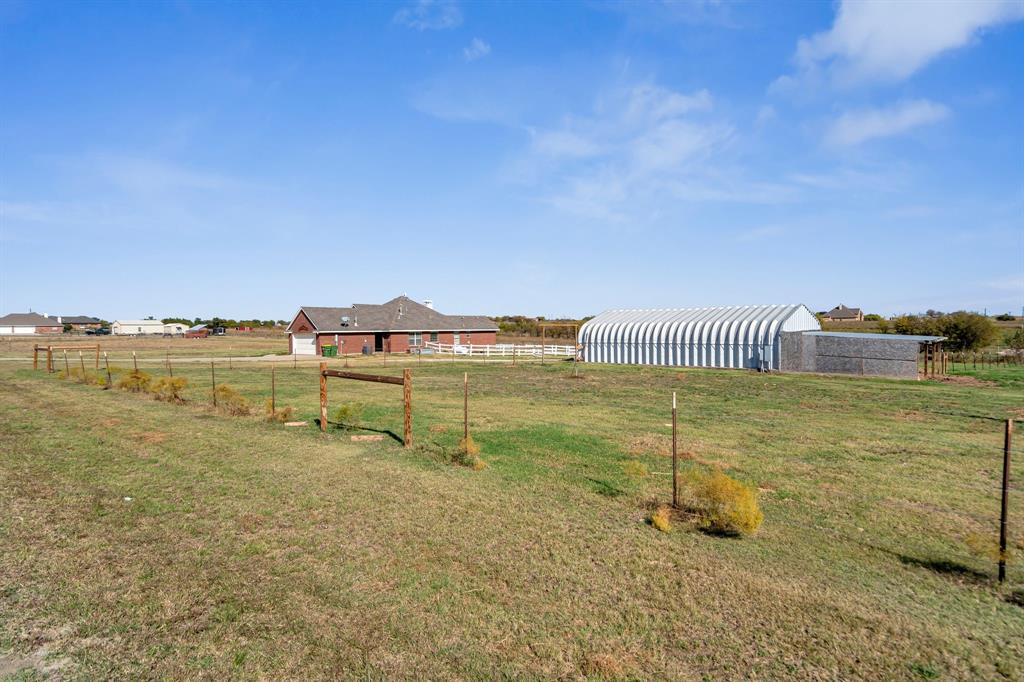 319 Hawk Ridge Decatur, TX 76234 - Photo 27 of 38 a view of a water with an outdoor space