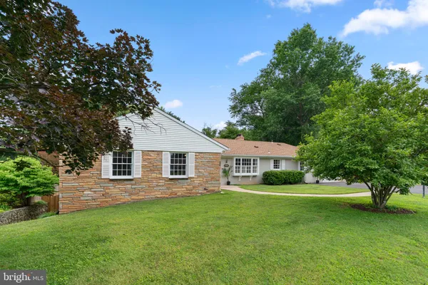 $735,000 | 17512 Princess Anne Drive, Olney, MD 20832