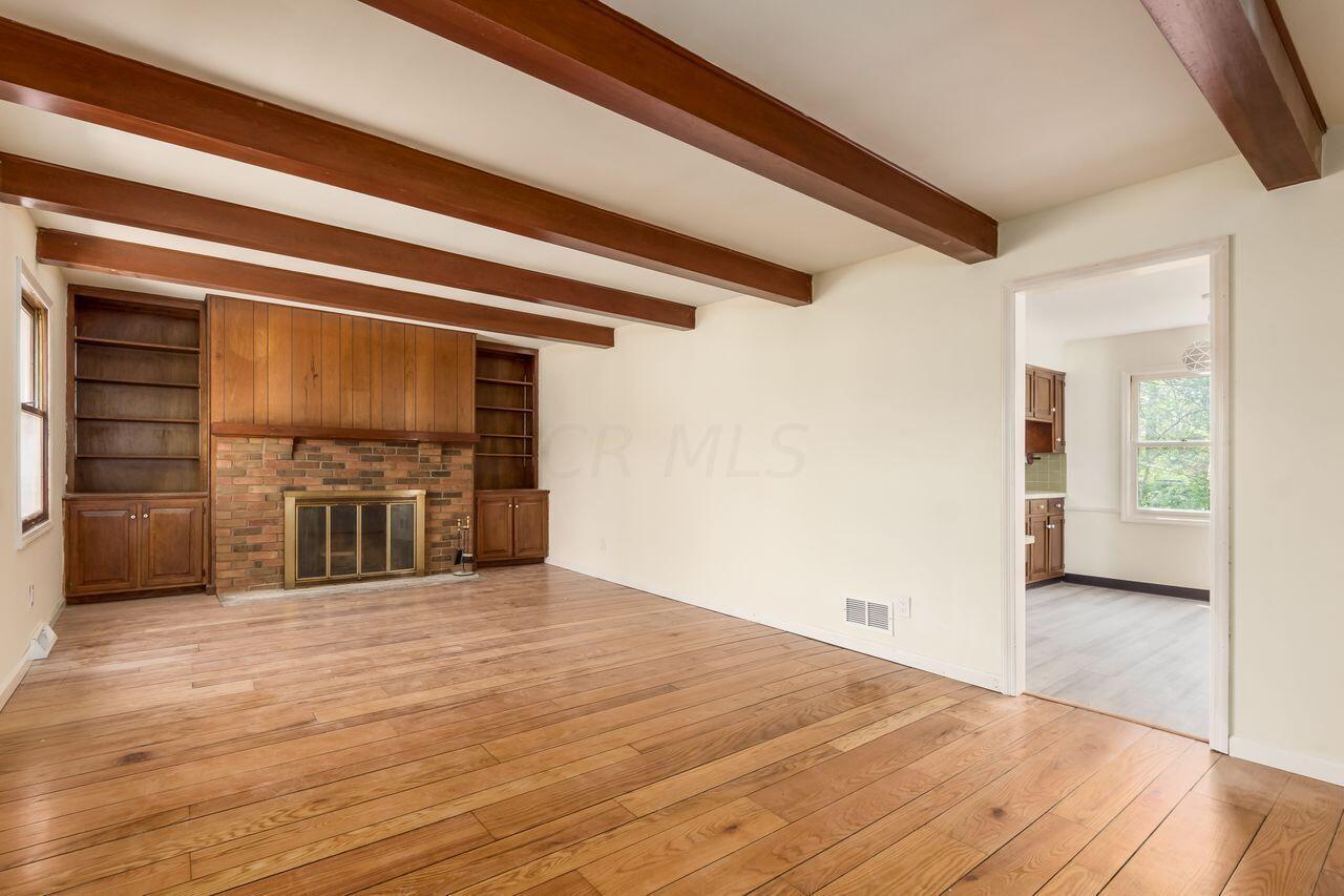 2335 Dorset Road Columbus, OH 43221 - Photo 6 of 46 Gallery Image 6