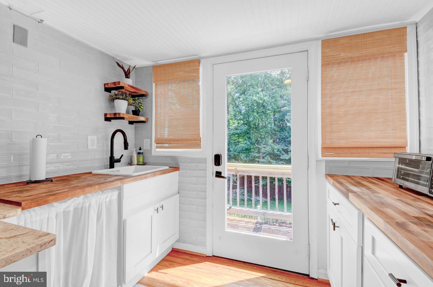 18323 Sharon Road Triangle, VA 22172 - Photo 21 of 39 Gallery Image 21