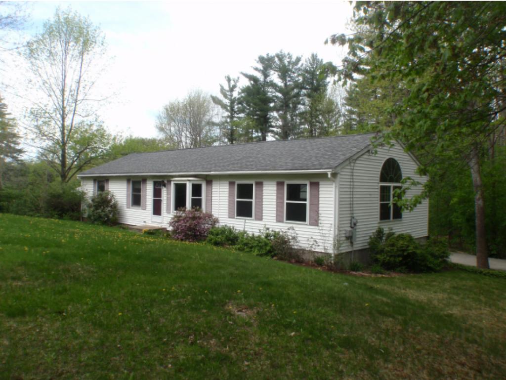 96 Hunting Road Auburn, NH 03032 - Photo 1 of 16